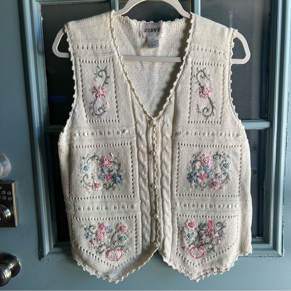 Vintage Knit Sweater Vest Beaded Embroidered Pearl Embellished Flower Cottage S